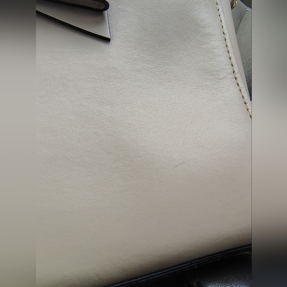 Kate Spade Ivory Leather Crossbody Monford Park Smooth Angelica with Booklet - Picture 11 of 13